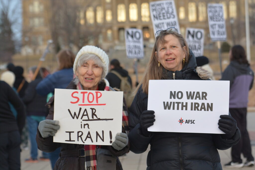 BREAKING: “Guns Down, Talks Up” — US and Iran Agree to Halt Strikes, Set for Qatar Talks This Week 3 US and Iran Agree to Halt Strikes, Set for Qatar Talks This Week