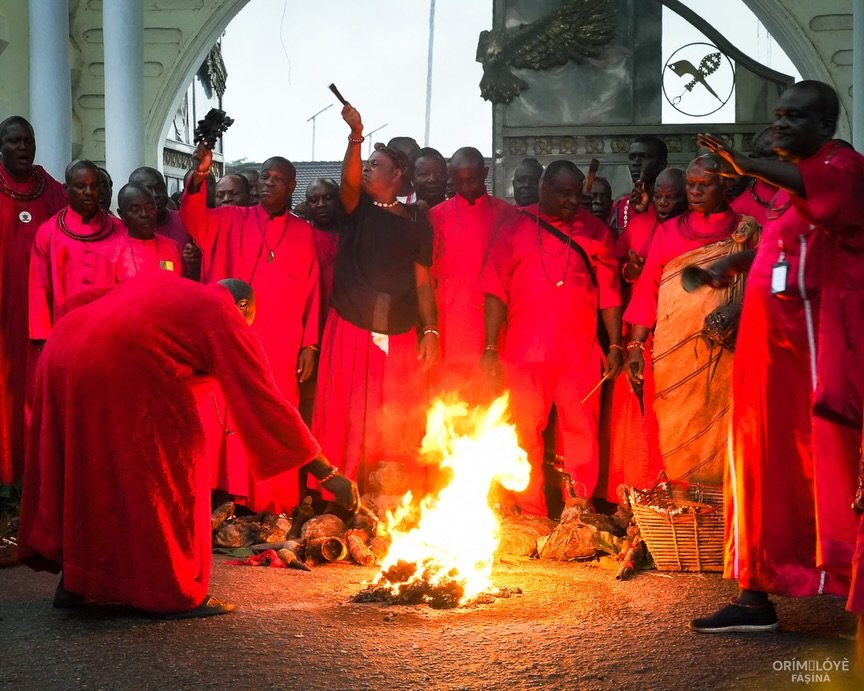 "Ancestral Wrath Against Crime": Oba Ewuare II Invokes Curses on Kidnappers and Robbers in Benin 4 Oba Ewuare II Invokes Curses