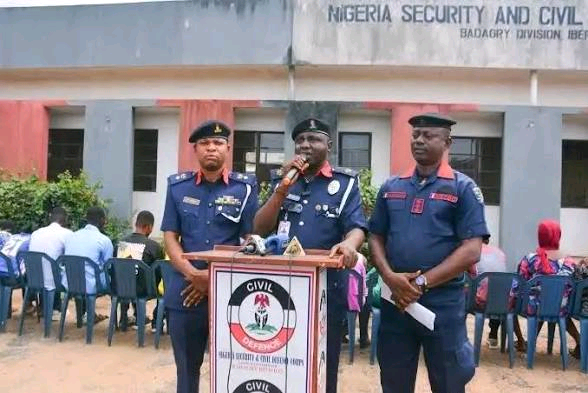 NSCDC Raids Suspected Fake University in Lagos As Crackdown on Illegal Institutions Intensifies. 2 1000375505