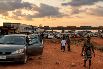 Gridlock Traps Ambulance, Travelers on Benin-Edo Expressway