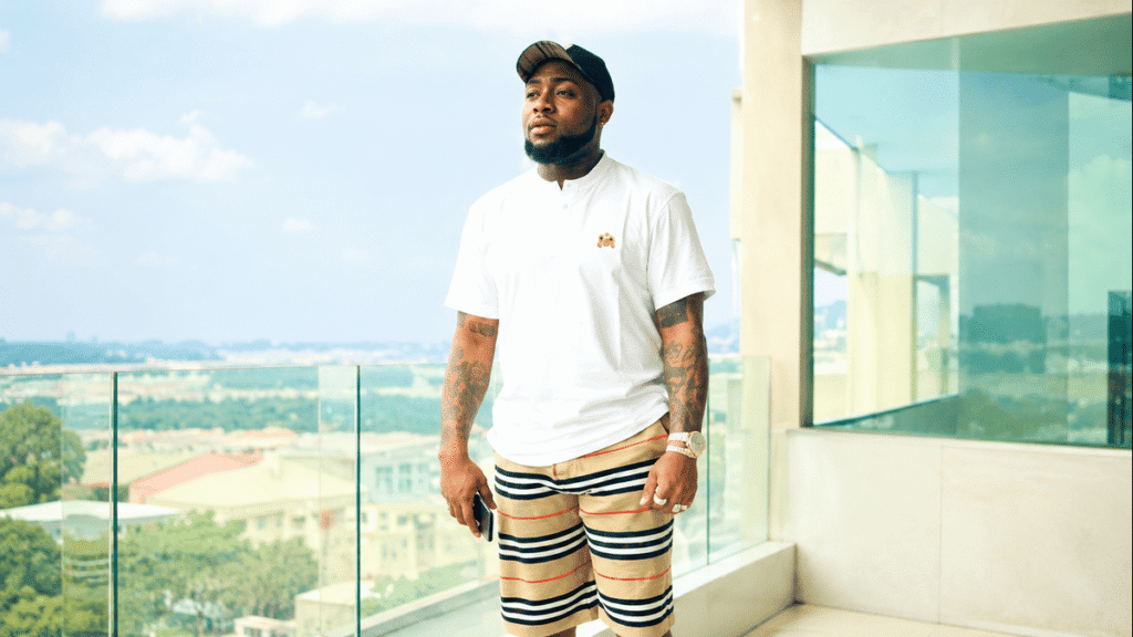 Soldiers Allegedly Block Davido From Osun Election As Curfew Holds 2 Soldiers Allegedly Block Davido From Osun Election As Curfew Holds