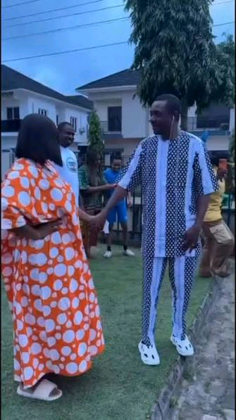 Nathaniel Bassey Range Rover Gift From Jerry Eze Leaves Him Speechless