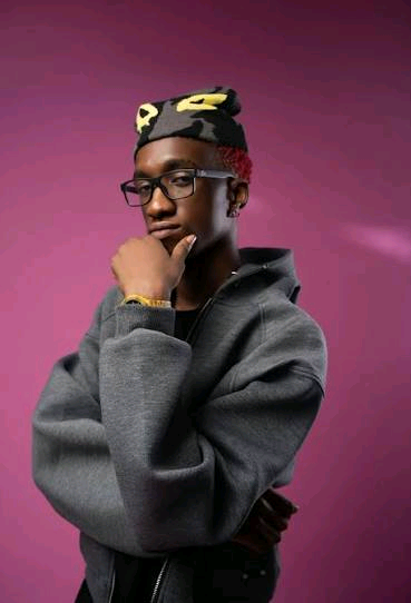 Mavo Apologises to Davido, Stars Over Old Tweets 2 Mavo Apologises to Davido, Stars Over Old Tweets