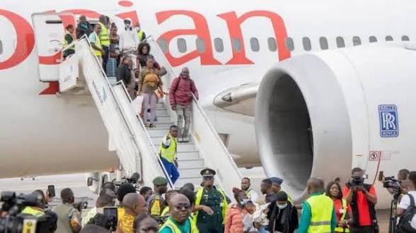 Xenophobia: FG Evacuates 33 Nigerians From South Africa 3 Xenophobia: FG Evacuates 33 Nigerians From South Africa