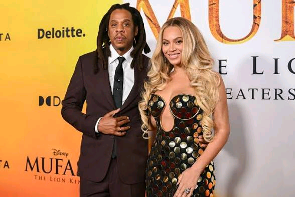 Ariana Grande’s song ‘God Is a Woman’ Was Almost for Beyoncé, JAY-Z 2 Ariana Grande’s song ‘God Is a Woman’ Was Almost for Beyoncé, JAY-Z