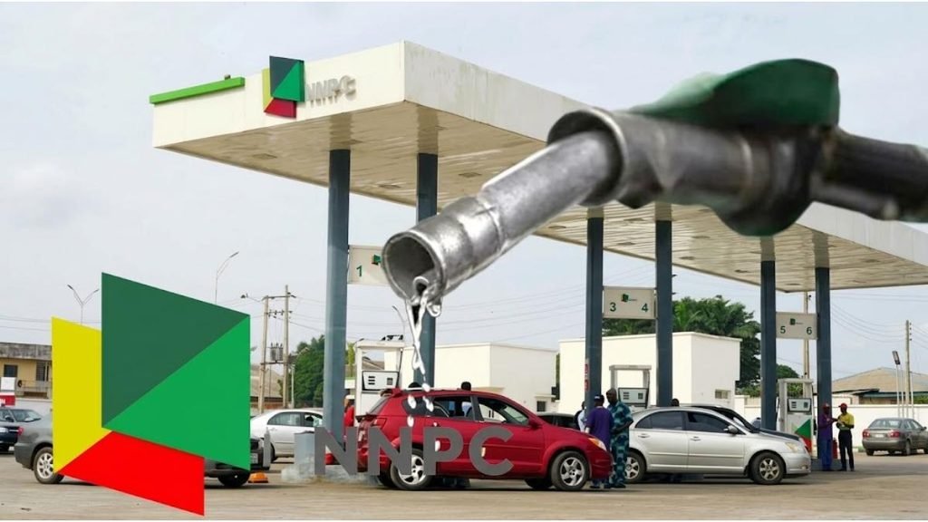 Petrol Price Rises to ₦1,405 as NNPC’s Discount Excludes Cash Buyers 2 Petrol Price Rises to ₦1,405 as NNPC’s Discount Excludes Cash Buyers