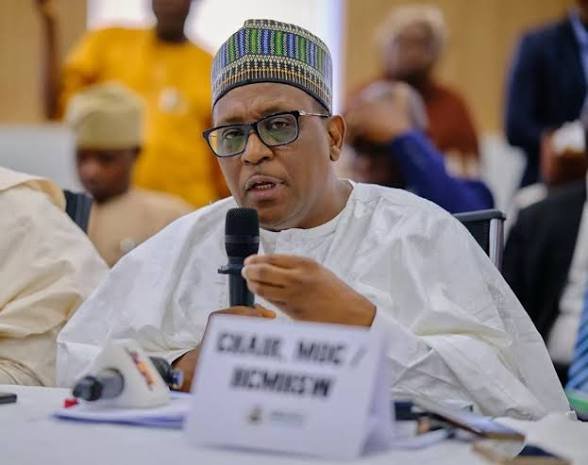 Nigeria Confirms Ebola Case in Abuja, Tracks 44 Contacts
