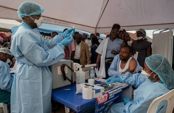 Nigeria Confirms Ebola Case in Abuja, Tracks 44 Contacts